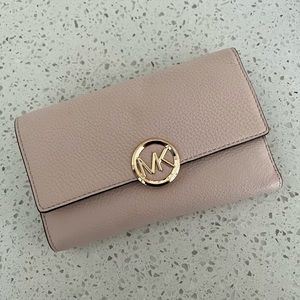 Michael Kors wallet